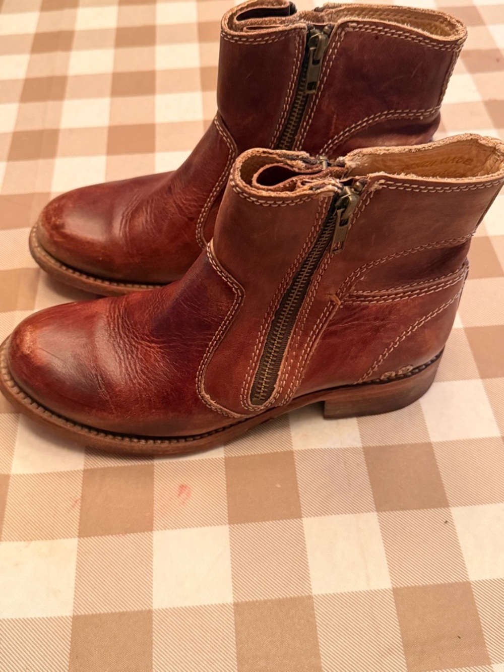 Bed Stu Women's Brown Leather Side-Zip Ankle Boots